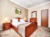 Двухместный люкс с 2 комнатами (двуспальная кровать)