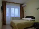 Номер стандарт с 1 двуспальной кроватью (306, 406, 506)