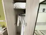 Трехместный