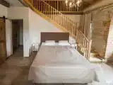 Сюит с полуэтажом