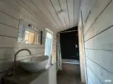 Коттедж с балконом