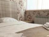 Номер стандарт семейный с 1 односпальной и 1 двуспальной кроватью