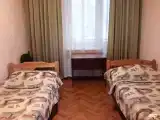 Двухместный номер Economy с балконом (2 отдельные кровати)