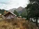 Шатер с Видом на реку