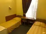 Комната стандарт с 2 односпальными кроватями с видом на Фонтанку