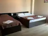 Пятиместный номер Superior с балконом и с красивым видом из окна