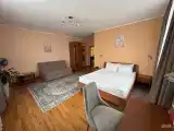 Номер-студио с 1 двуспальн.кроватью и диваном