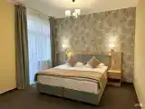 Студия с балконом.