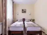 Твин на Мопра