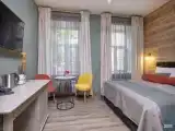 Стандартный двухместный номер c широкой кроватью