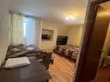 Номер стандарт с 1 односпальной и 1 двуспальной кроватью