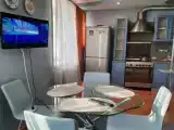 Молодежная студия около Университета