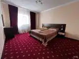 Семейный люкс с балконом и с видом на горы