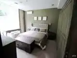 Номер люкс улучшенный с 1 двуспальной кроватью