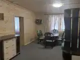 Двухэтажный коттедж с кухней и сауной
