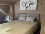 Номер стандарт с 1 двуспальной кроватью