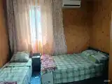 Трёхместный номер Standard (двуспальная кровать и односпальная кровать)