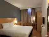 Стандартный номер - с двуспальной кроватью