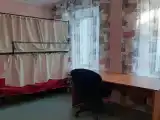 Кровать в 6-местном общем номере