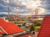 Трехместный