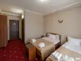Стандарт с видом на горы, без балкона с двумя кроватями (twin)
