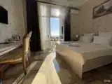 Двухместный номер Standard с балконом (2 отдельные кровати)