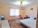 Трёхместный номер Superior с балконом
