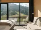 Двухместный номер Comfort с видом на горы двуспальная кровать