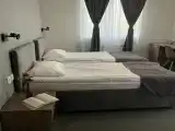 Двухместный номер Standard с балконом (2 отдельные кровати)