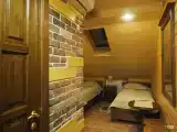 Двухместный номер Мансарда Бюджетный (2 отдельные кровати)