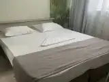 Двухместный номер Делюкс с 1 кроватью, вид на внутренний двор отеля, без балкона/DLUX GW  , Garden View, No Balcony
