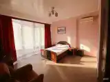 Номер с боковым видом на море