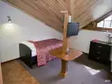 Трёхместный номер Мансардный