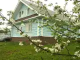 Коттедж с красивым видом из окна