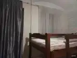 Кровать в 6-местном общем мужском номере