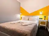 Двухместный номер Бюджетный без окна (двуспальная кровать)