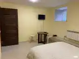 Четырёхместный двухкомнатный в цокольном этаже №0