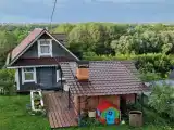 Коттедж с 2 комнатами с балконом и с красивым видом из окна
