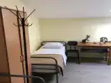 Кровать в 4-местном общем мужском номере