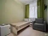 Одноместный номер с удобствами на этаже