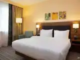 Номер стандарт с 1 двуспальной кроватью с видом на реку