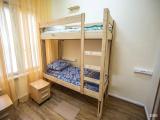 Кровать в общем номере (мужской номер)