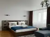 Джуниор Сюит