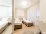 Пятиместный полулюкс с балконом