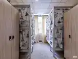 ВЕРХНЕЕ КОЙКО-МЕСТО В 8-МИ МЕСТНОМ МУЖСКОМ НОМЕРЕ