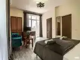 Полулюкс с балконом и с видом на горы