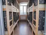 Кровать в общем номере (мужской номер)