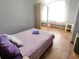 Номер стандарт с 1 односпальной и 1 двуспальной кроватью