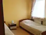 Двухместный номер "стандарт" с 2-мя отдельными кроватями