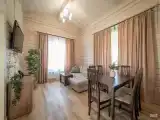 Дуплекс с двумя спальнями и террасой (без домашних животных)